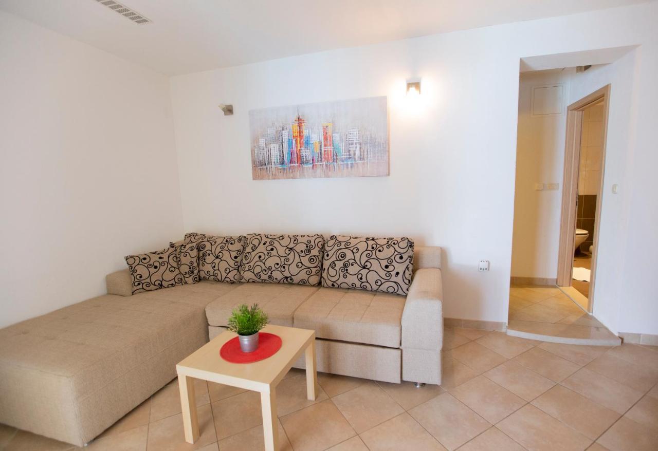 Guesthouse Seaview Брела Екстер'єр фото